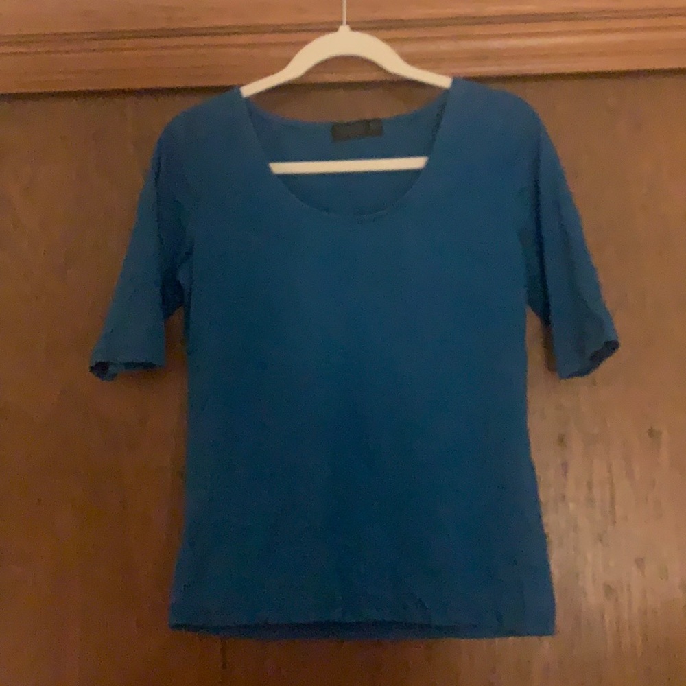 Blue top